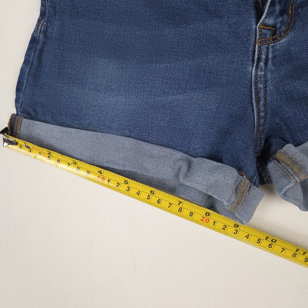 Forever 21 Size 27 Cuffed Denim‎ Jean Shorts - Picture 7 of 9